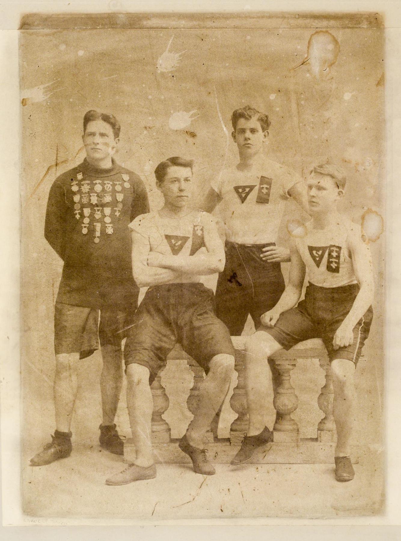 Image of Seattle YMCA Relay Team, April 11, 1896